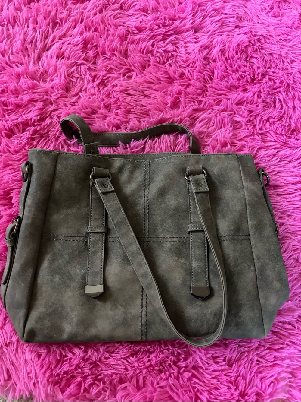 Everyday Shoulder Tote in Olive Green